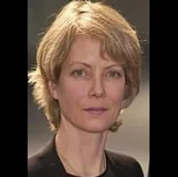 배우인 제니 시그로브의 대표 이미지