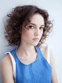 영화배우인 스타샤 밀로슬라브스카야의 대표 이미지