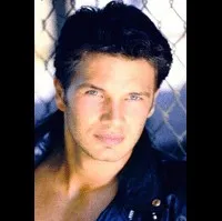 각본, 감독, 기타 제작진, 배우, 제작/기획인 마이클 워스의 대표 이미지