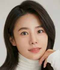 영화배우인 권아름의 대표 이미지