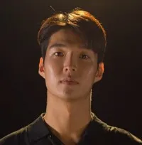 영화배우인 정승민의 대표 이미지