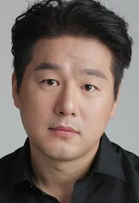 영화배우인 봉정균의 대표 이미지