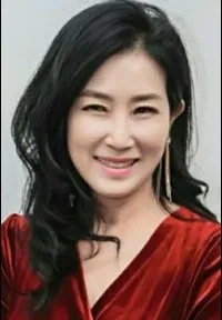 영화배우인 김선의 대표 이미지