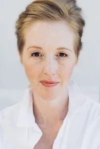 영화감독인 니콜 마리 애플비의 대표 이미지