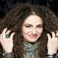 영화배우인 하난 힐로의 대표 이미지