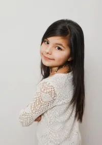 영화배우인 미카 브라이스 위스키잭의 대표 이미지