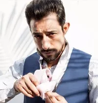 영화배우인 아미트 쿠마르 바쉬스트의 대표 이미지