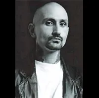 영화배우인 로버트 라사도의 대표 이미지