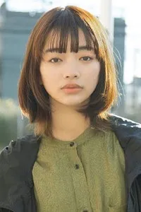 영화배우인 미카미 아이의 대표 이미지