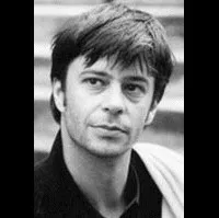 영화배우인 티볼트 드 몬탈렘버트의 대표 이미지