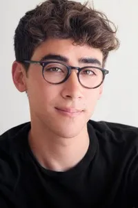 영화감독인 닉 풀리에제의 대표 이미지