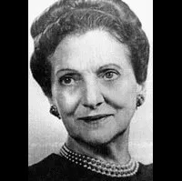 영화배우인 벨루아 본디의 대표 이미지