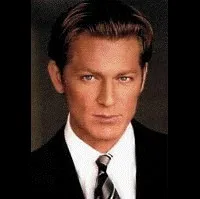 영화배우인 윌리암 쇼클리의 대표 이미지