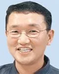 대학교수인 김재범의 대표 이미지
