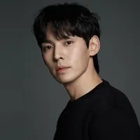 탤런트인 강형석의 대표 이미지