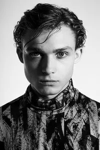 영화배우인 후베르트 밀코프스키의 대표 이미지