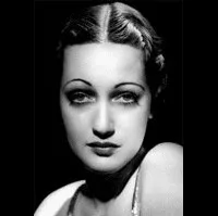 배우인 도로시 라무어의 대표 이미지