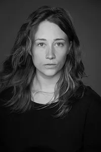 영화배우인 산나 네데르고르의 대표 이미지