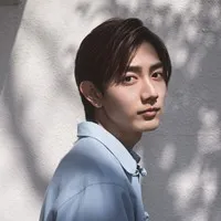 영화배우인 코마기네 키이타의 대표 이미지