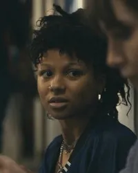 영화배우인 마이할라 헤럴드의 대표 이미지