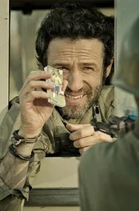 영화배우, 영화감독인 구스타보 살메론의 대표 이미지