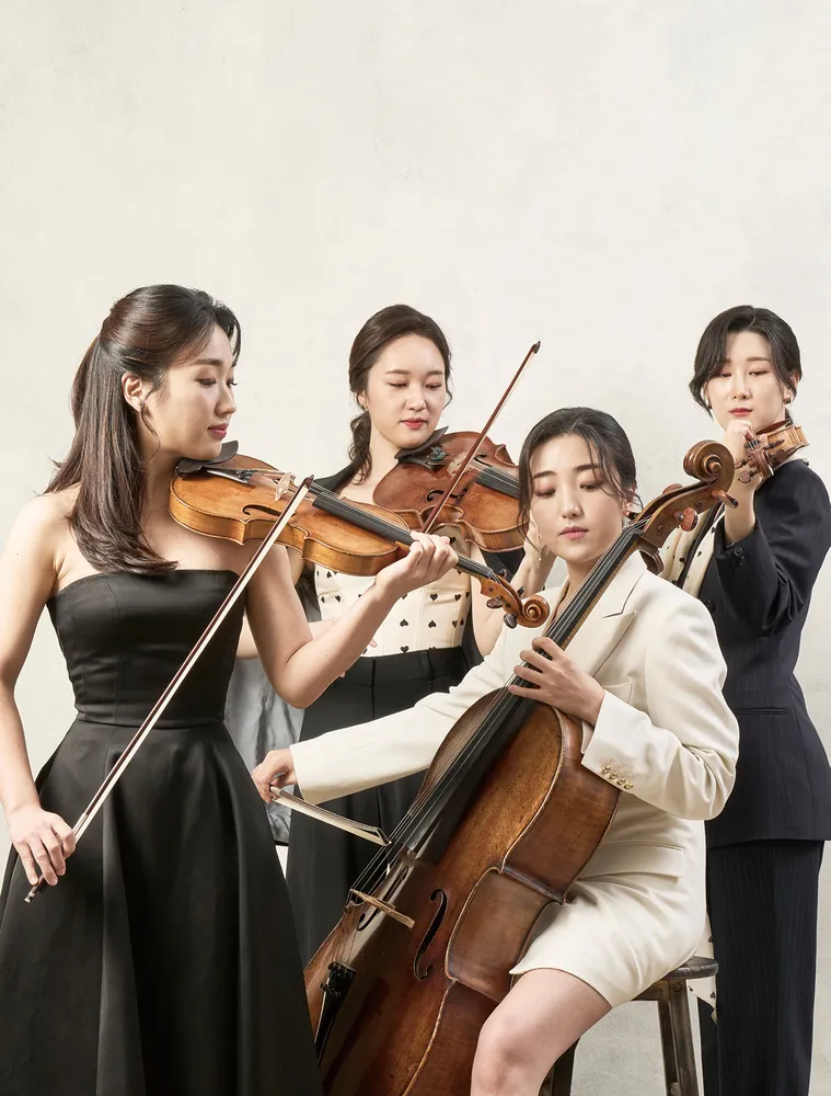 연주가인 에스메 콰르텟의 대표 이미지