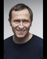 영화배우인 조니 필립스의 대표 이미지