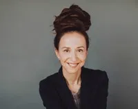 배우, 제작/기획, 감독, 각본인 잉그리드 베닌거의 대표 이미지