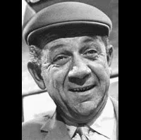 배우인 시드 제임스의 대표 이미지