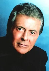 가수인 제임스 다렌의 대표 이미지