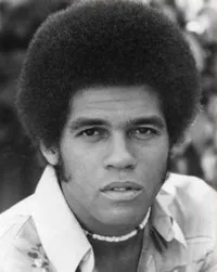 배우인 짐 켈리의 대표 이미지