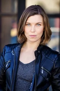 영화배우인 크리스틀 마틴의 대표 이미지