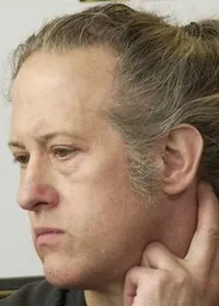 각본, 감독인 티모시 퀘이의 대표 이미지