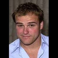 영화배우, 영화감독인 피터 델루이스의 대표 이미지