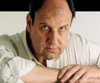 영화배우인 호세 마리아 포우의 대표 이미지