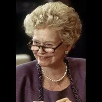 영화배우인 다이애나 딜의 대표 이미지