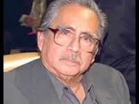 배우인 어니스토 고메즈 크루즈의 대표 이미지