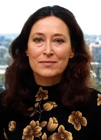 배우인 린다 크로퍼의 대표 이미지