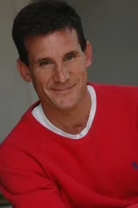 배우, 감독, 제작/기획인 앤드류 라우어의 대표 이미지