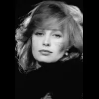 배우인 비타 티스츠키에비츠의 대표 이미지