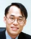 금융인인 임춘수의 대표 이미지