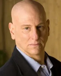 영화배우인 윌리암 테퍼의 대표 이미지