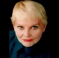 배우, 스턴트맨인 다이앤 킬렌토의 대표 이미지