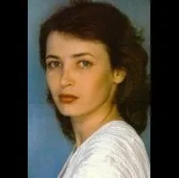 배우인 도미니크 라핀의 대표 이미지