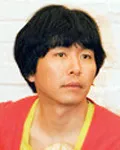 가수인 김진만의 대표 이미지