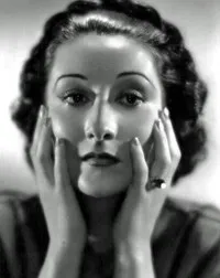 배우인 글로리아 홀든의 대표 이미지