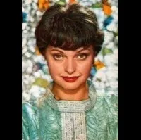 배우, 의상/분장인 나쟈 틸러의 대표 이미지