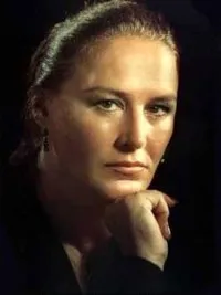 영화배우인 논나 모르듀코바의 대표 이미지