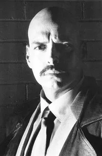 영화배우인 로버트 마드리드의 대표 이미지