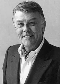 가수, 영화배우인 스벤-버틸 타웁의 대표 이미지